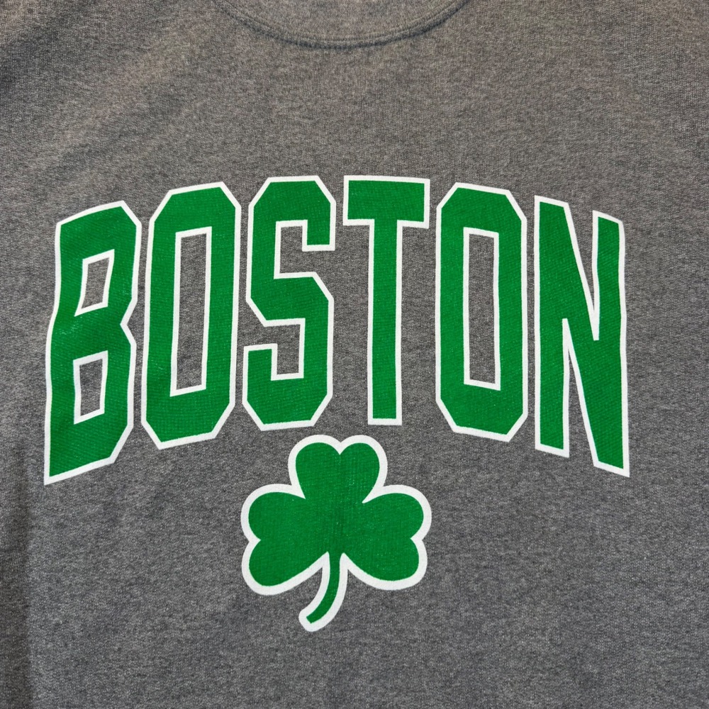 Boston Shamrock Crewneck Sweatshirt Heather Grey Green Graphic Pullover Mens XL - Picture 6 of 7